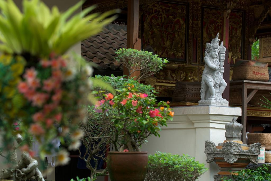 Narda House Ubud Exterior photo